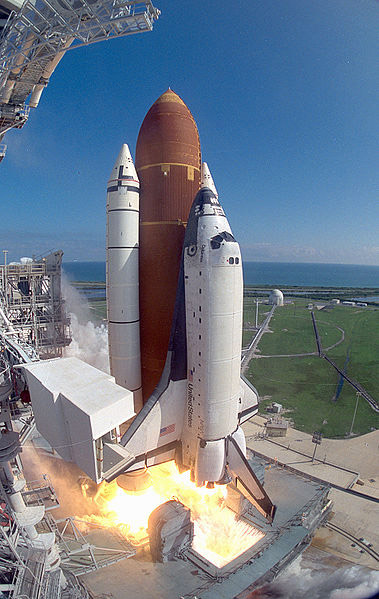 379px-STS-58_Launch_-_GPN-2000-000756