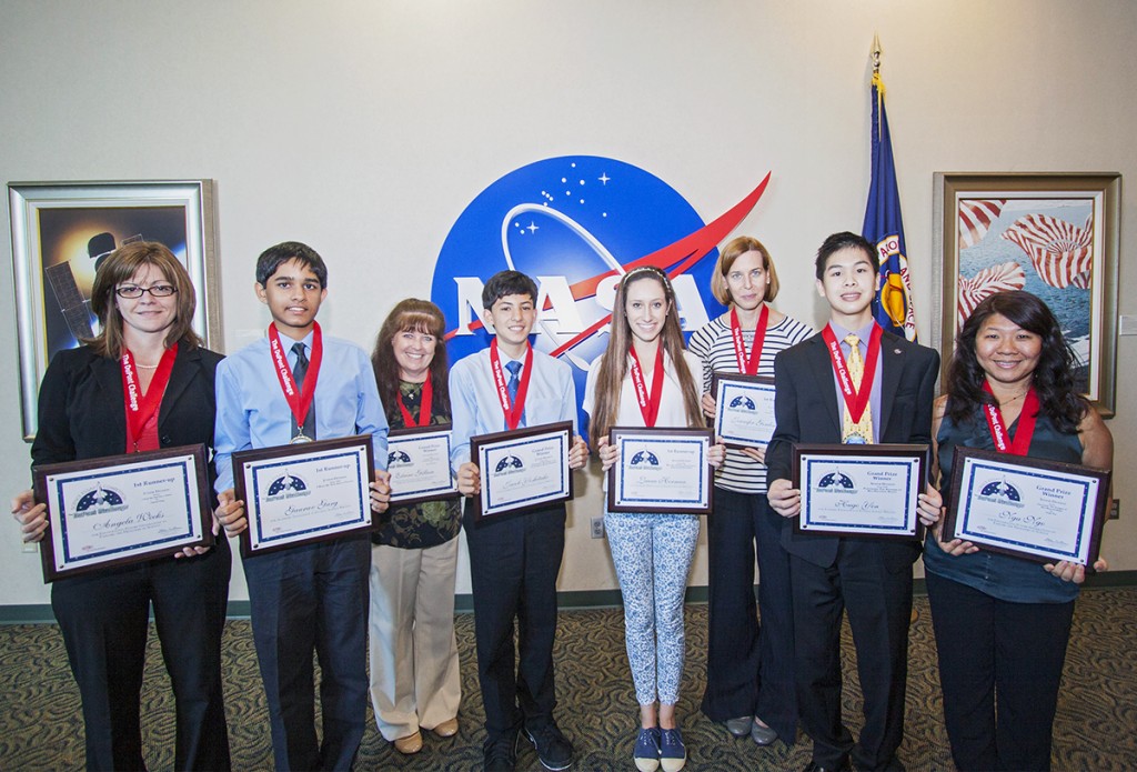 2013 Dupont Challenge winners at NASA